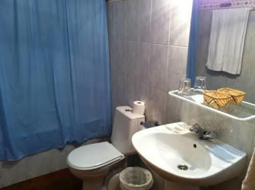Hostal Le Vintage Avila Bagian luar foto